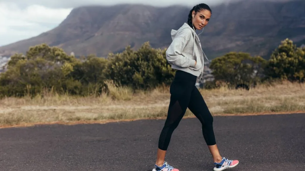 Sedentarismo? Estes são os 4 exercícios ideais para começar do zero com segurança e resultados caminhada