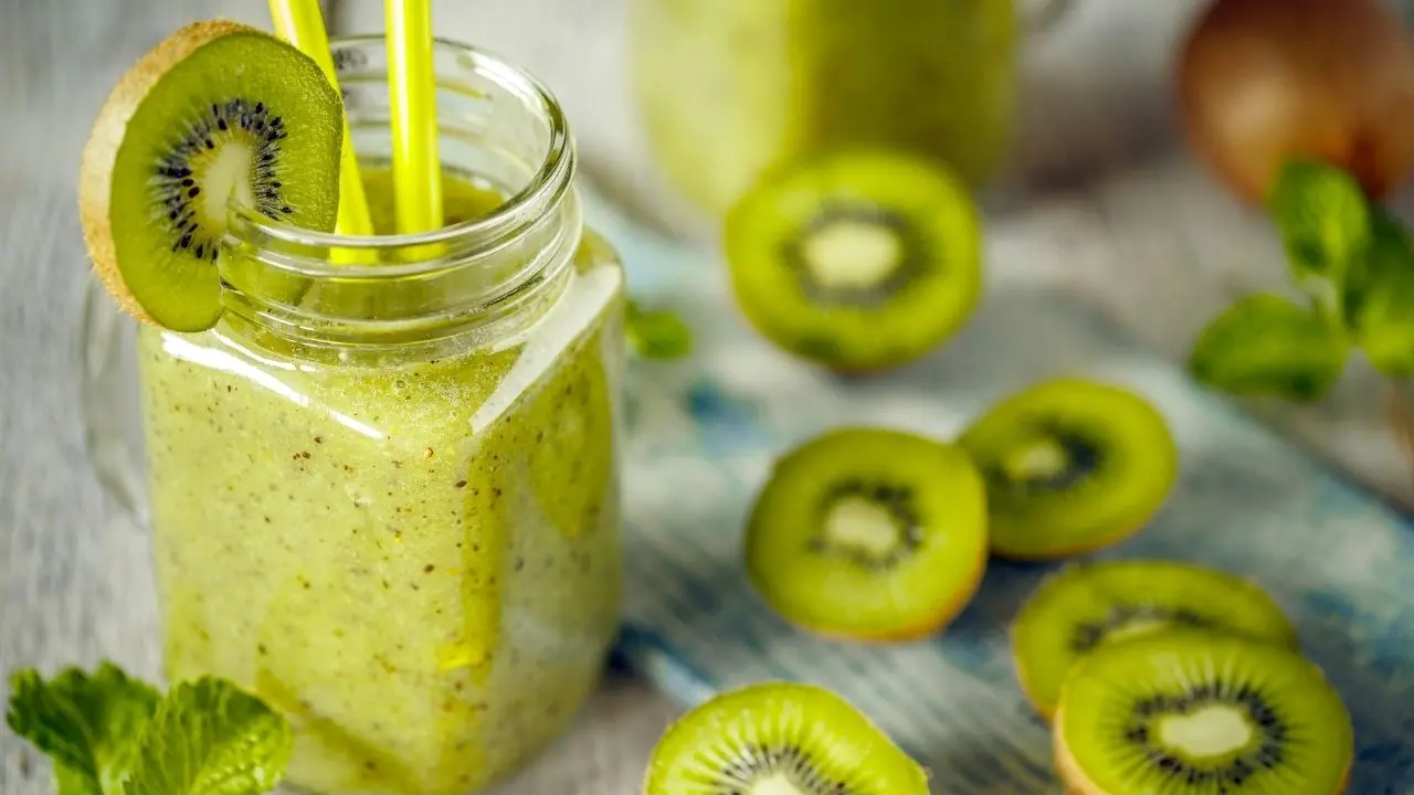 Como fazer o smoothie mais saudável do mundo em casa