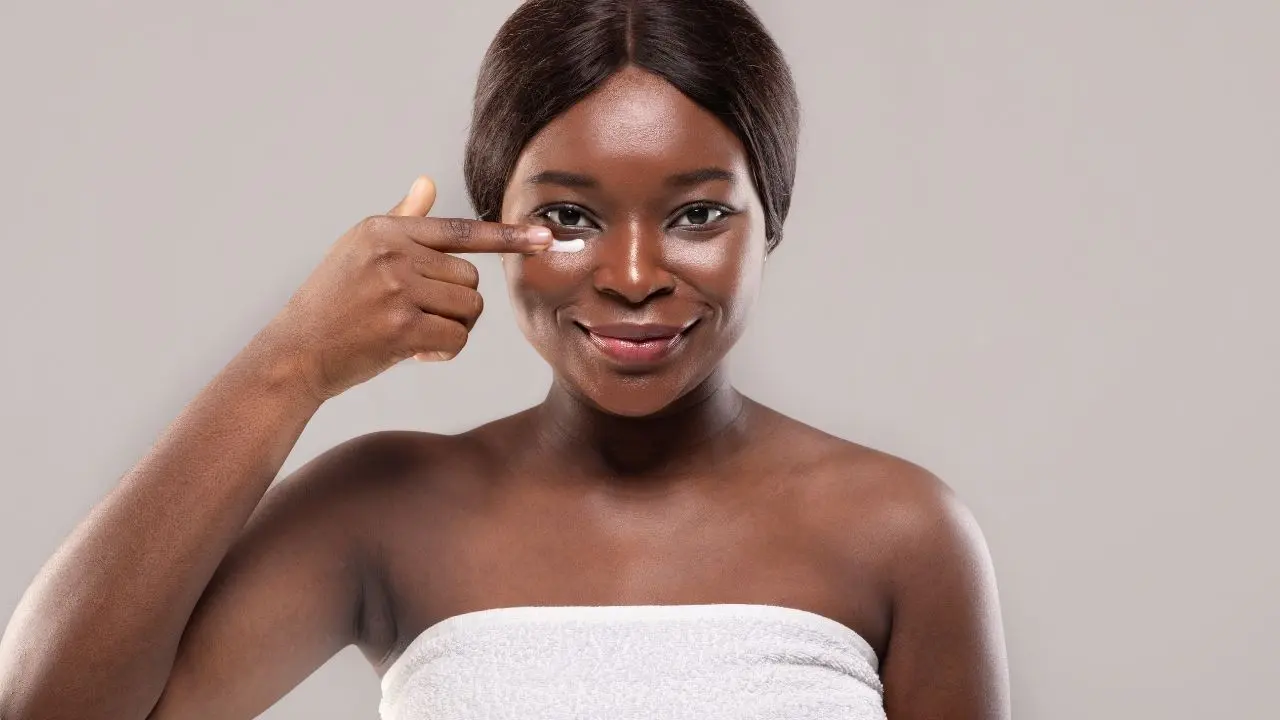 Especialistas revelam os melhores ingredientes para eliminar rugas e olheiras