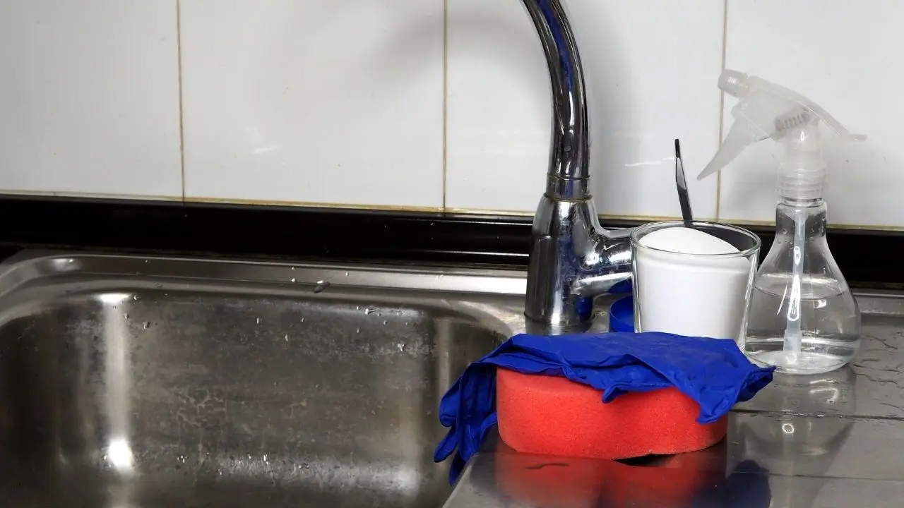 Como consertar o ralo da pia e evitar gastos desnecessários com reparos